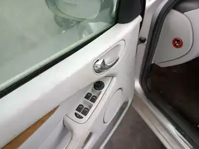 Sloopvoertuig jaguar x-type i (x400) 2.5 v6 a las 4 ruedas van het jaar 2002 aangedreven xb