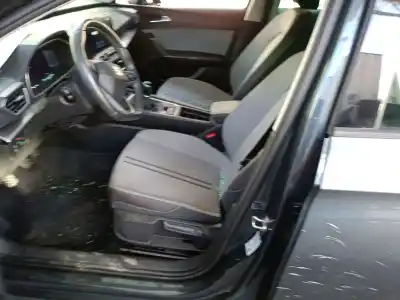 Veicolo di demolizione seat leon (kl1) 1.0 tsi dell'anno 2020 alimentato dlaa
