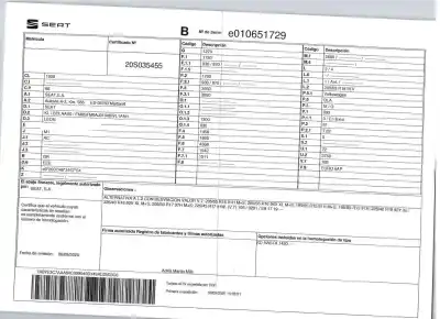Veicolo di demolizione seat leon (kl1) 1.0 tsi dell'anno 2020 alimentato dlaa
