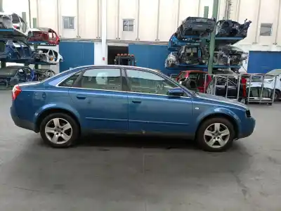 Veículo de Sucata audi a4 berlina (8e) 2.5 tdi (120kw) do ano 2002 alimentado bfc