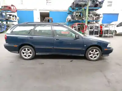 Scrapping Vehicle volvo v40 familiar 1.9 diesel of the year 1999 powered d4197t2