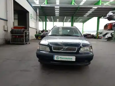 Scrapping Vehicle volvo v40 familiar 1.9 diesel of the year 1999 powered d4197t2