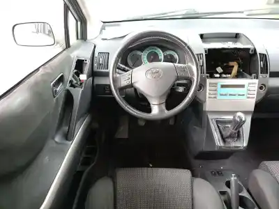 Scrapping Vehicle toyota corolla verso (r1) 2.2 d-4d sport of the year 2009 powered 2adfhv