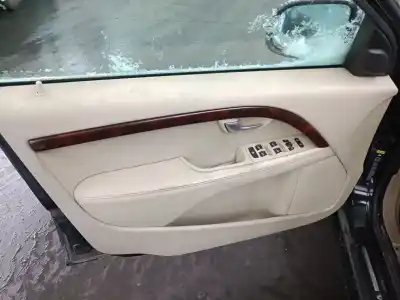 Scrapping Vehicle volvo s80 ii (124) d5 of the year 2009 powered d5244t10