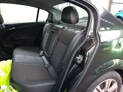 Veicolo di demolizione opel astra h sedán (a04) 1.7 cdti (l69) dell'anno 2010 alimentato z17dtr