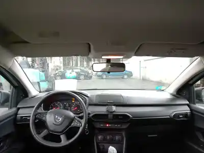 Veicolo di demolizione dacia sandero iii 1.0 tce 90 dell'anno 2021 alimentato h4df4