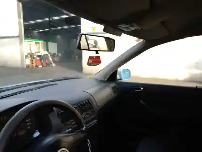 Veicolo di demolizione volkswagen golf iv berlina (1j1) 1.9 tdi dell'anno 1998 alimentato ahf