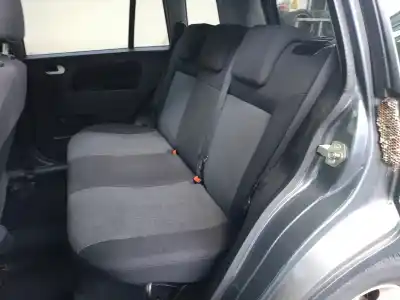 Veicolo di demolizione ford fusion (cbk) 1.4 tdci cat dell'anno 2004 alimentato f6ja