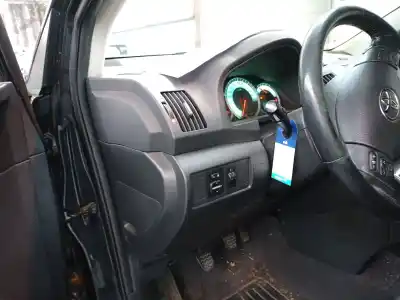 Veicolo di demolizione toyota corolla verso (r1) 2.2 d-4d sport dell'anno 2007 alimentato 2adfhv