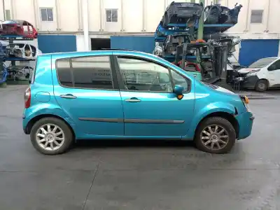 Veicolo di demolizione renault modus 1.5 dci diesel dell'anno 2005 alimentato k9kj750