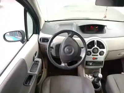 Veicolo di demolizione renault modus 1.5 dci diesel dell'anno 2005 alimentato k9kj750