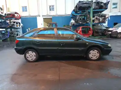 Veicolo di demolizione citroen xsara berlina 1.6 lx dell'anno 2000 alimentato nfz