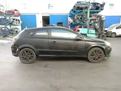 Veicolo di demolizione opel astra gtc 1.9 16v cdti cat (z 19 dth / lrd) dell'anno 2005 alimentato z19dth