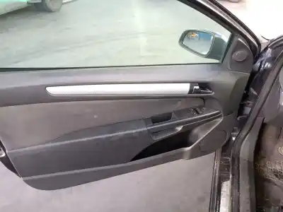 Veicolo di demolizione opel astra gtc 1.9 16v cdti cat (z 19 dth / lrd) dell'anno 2005 alimentato z19dth