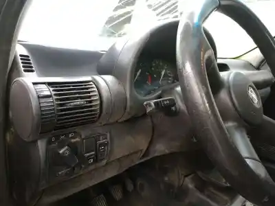 Veicolo di demolizione opel corsa b (1993->) 1.7 d dell'anno 1998 alimentato x17d