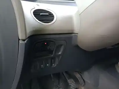 Veicolo di demolizione renault espace iv (jk0) (2002->) 2.2 dci (jk07) dell'anno 2004 alimentato g9tj742