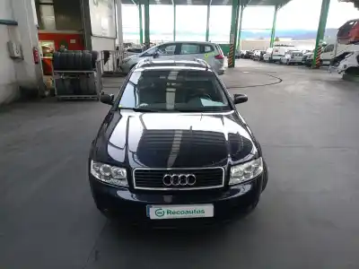Veicolo di demolizione audi a4 b6 avant (8e5) 1.9 tdi dell'anno 2002 alimentato awx