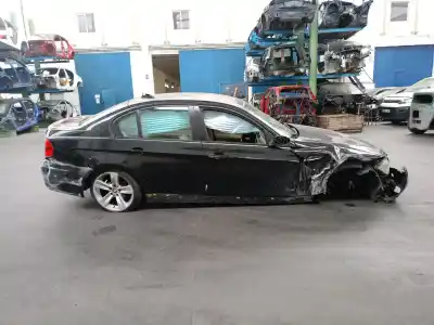 Vehicul casat bmw 3 (e90) 318 d al anului 2006 alimentat 204d4