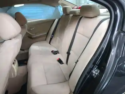 Vehicul casat bmw 3 (e90) 318 d al anului 2006 alimentat 204d4