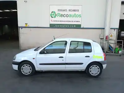 Veículo de Sucata RENAULT CLIO II FASE I (B/CBO)  do ano 1999 alimentado F8QK630