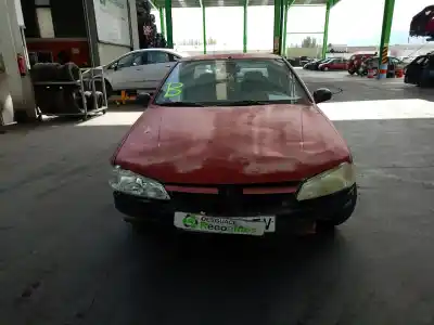 Sloopvoertuig peugeot 406 (8b) 2.1 td 12v van het jaar 1996 aangedreven p8c (xud11bte)