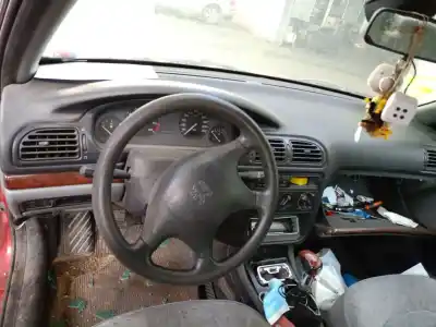 Sloopvoertuig peugeot 406 (8b) 2.1 td 12v van het jaar 1996 aangedreven p8c (xud11bte)