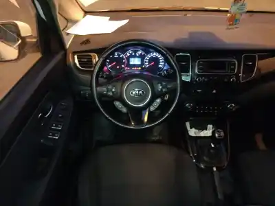 Vehicul casat kia carens iv 1.7 crdi al anului 2014 alimentat d4fd