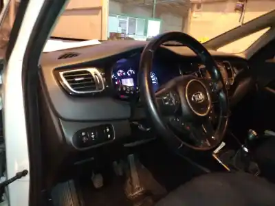 Vehicul casat kia carens iv 1.7 crdi al anului 2014 alimentat d4fd