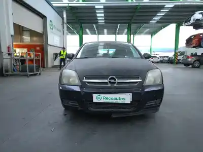 Veículo de Sucata opel vectra b berlina 2.2 16v dti cat (y 22 dtr / l50) do ano 2003 alimentado y22dtr