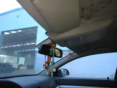 Veículo de Sucata opel vectra b berlina 2.2 16v dti cat (y 22 dtr / l50) do ano 2003 alimentado y22dtr