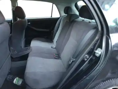 Veículo de Sucata toyota corolla (_e12_) 2.0 d-4d (cde120r_ cde120l_) do ano 2004 alimentado 1cdftv