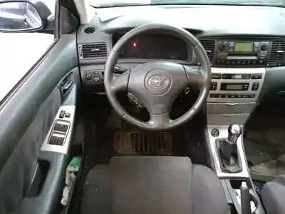 Veículo de Sucata toyota corolla (_e12_) 2.0 d-4d (cde120r_ cde120l_) do ano 2004 alimentado 1cdftv