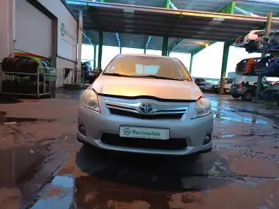 Veículo de Sucata toyota auris 1.8 16v (híbrido) do ano 2010 alimentado 2zr