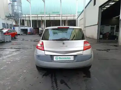 Vehicul casat renault megane ii berlina 5p 1.5 dci diesel al anului 2007 alimentat k9kp7