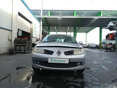 Vehicul casat renault megane ii berlina 5p 1.5 dci diesel al anului 2007 alimentat k9kp7