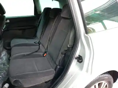 Vehicul casat ford focus c-max (cap) 1.6 tdci cat al anului 2005 alimentat g8da