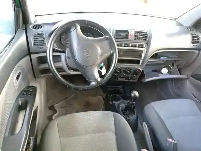 Vehicul casat kia picanto i (sa) 1.1 al anului 2004 alimentat g4hc