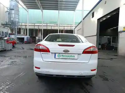 Vehicul casat ford mondeo berlina (ca2) 2.0 tdci cat al anului 2009 alimentat qxba