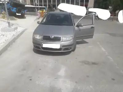 Veículo de Sucata SKODA FABIA (6Y2/6Y3) 1.2 12V do ano 2007 alimentado BME