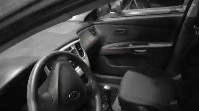 Veículo de Sucata kia rio 1.5 crdi ex2 do ano 2007 alimentado d4fa