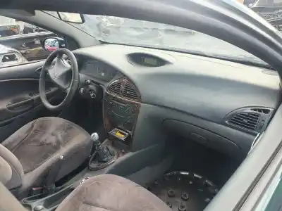 Sloopvoertuig citroen c5 berlina 2.0 hdi x van het jaar 2002 aangedreven rhz