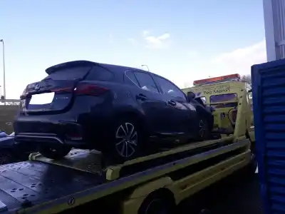 Sloopvoertuig lexus ct (zwa10_) 200h (zwa10_) van het jaar 2019 aangedreven 2zr