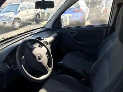 Veicolo di demolizione opel combo tour 1.3 cdti 16v dell'anno 2008 alimentato z13dt