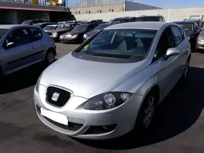 Veículo de Sucata SEAT LEON (1P1) 1.9 TDI do ano 2006 alimentado BXE
