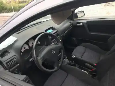 Veículo de Sucata opel astra g berlina 2.2 16v cat (z 22 se) do ano 2001 alimentado z22se