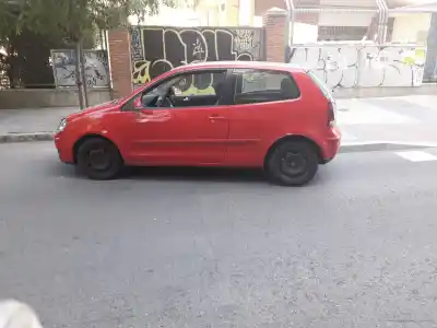 Veículo de Sucata volkswagen polo (9n3) 1.4 tdi do ano 2005 alimentado bnm