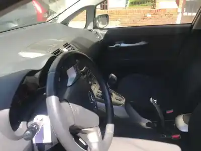 Veículo de Sucata toyota auris (_e15_) 1.6 (zre151_) do ano 2007 alimentado 1zr-fe