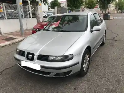 Veículo de Sucata seat                                               leon (1m1)                                                                                                                                                                                                                                                 1.9 tdi                                                                                                                                                                                                                                                    do ano 2001 alimentado alh