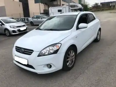 Hurda Aracı KIA CEE´D 1.4 CAT Yılın 2010 güçlü G4FAL