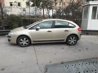 Veículo de Sucata citroen c4 berlina 1.4 16v do ano 2006 alimentado 